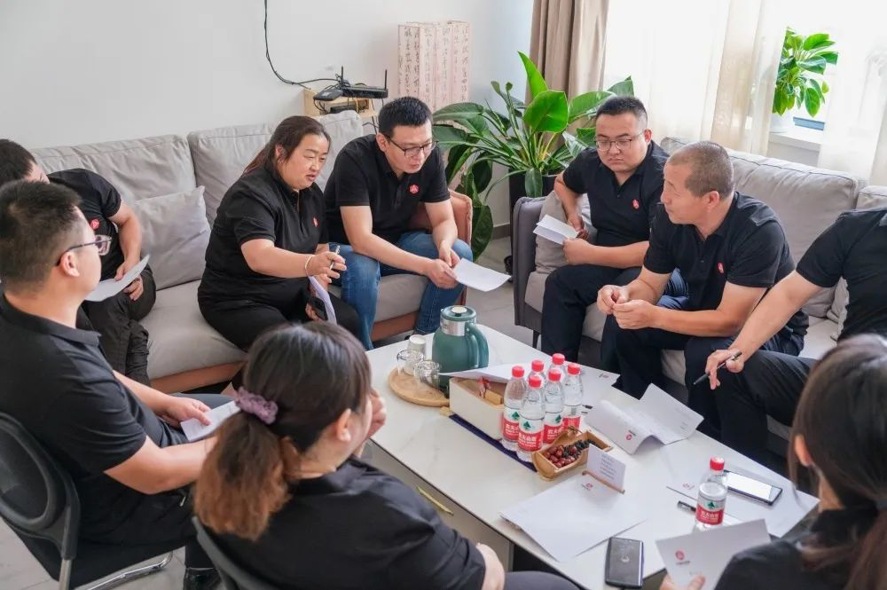 心相融·创未来丨Z6尊龙凯时物流2022年中总结会议
