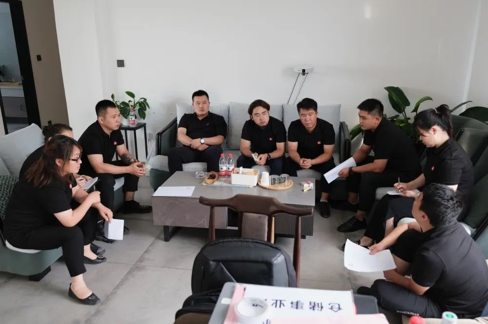 心相融·创未来丨Z6尊龙凯时物流2022年中总结会议