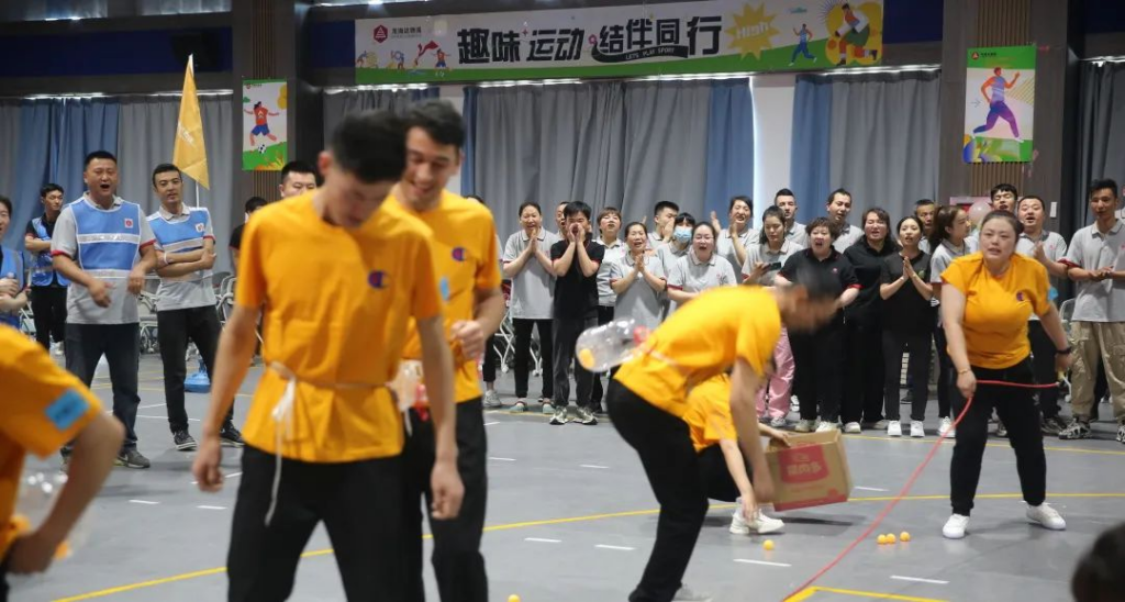 趣味运动结伴同行 | Z6尊龙凯时物流趣味运动会