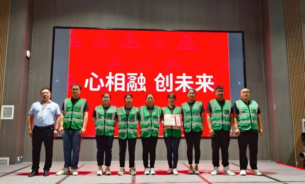 趣味运动结伴同行 | Z6尊龙凯时物流趣味运动会