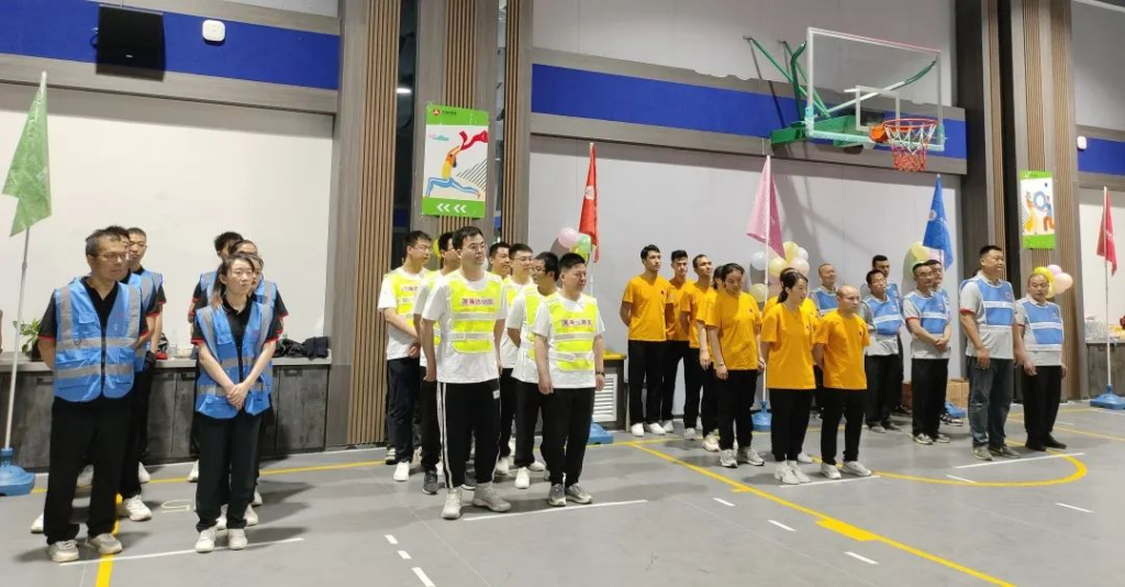 趣味运动结伴同行 | Z6尊龙凯时物流趣味运动会