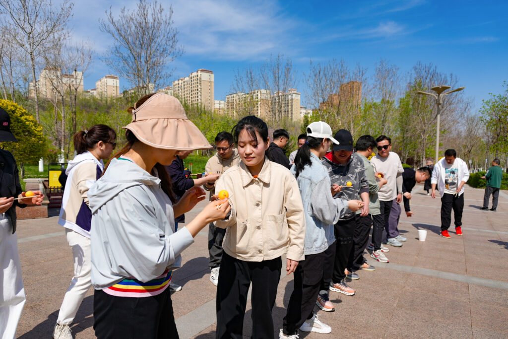 绿径同行·步筑新途 | Z6尊龙凯时物流团队徒步团建之旅