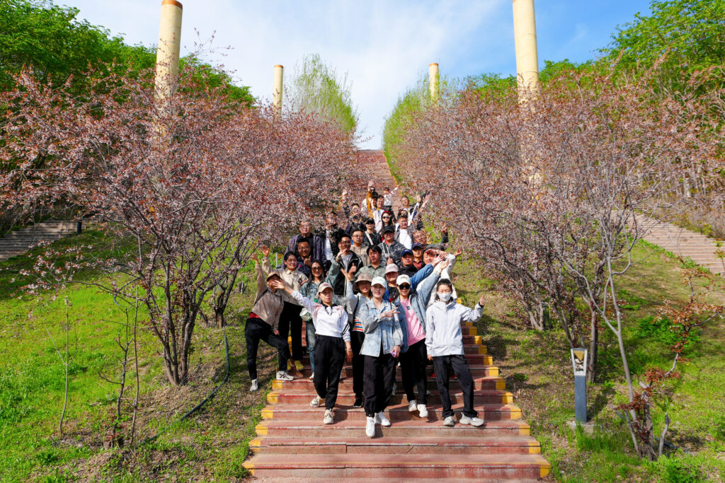绿径同行·步筑新途 | Z6尊龙凯时物流团队徒步团建之旅