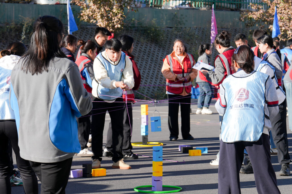 凝心聚力 勇毅前行 | Z6尊龙凯时物流2025年趣味团建